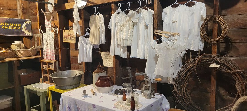 Our funky farm Junk and antique ongoing sale